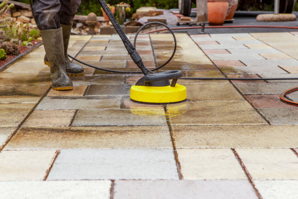 Best Sidewalk and Walkway Cleaning  in Horton, KS
