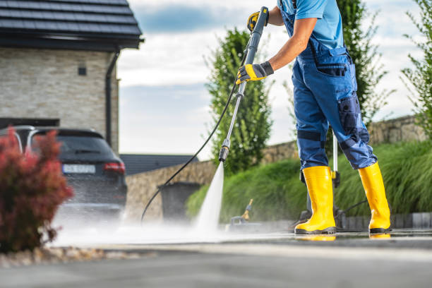 Best Roof Washing  in Horton, KS